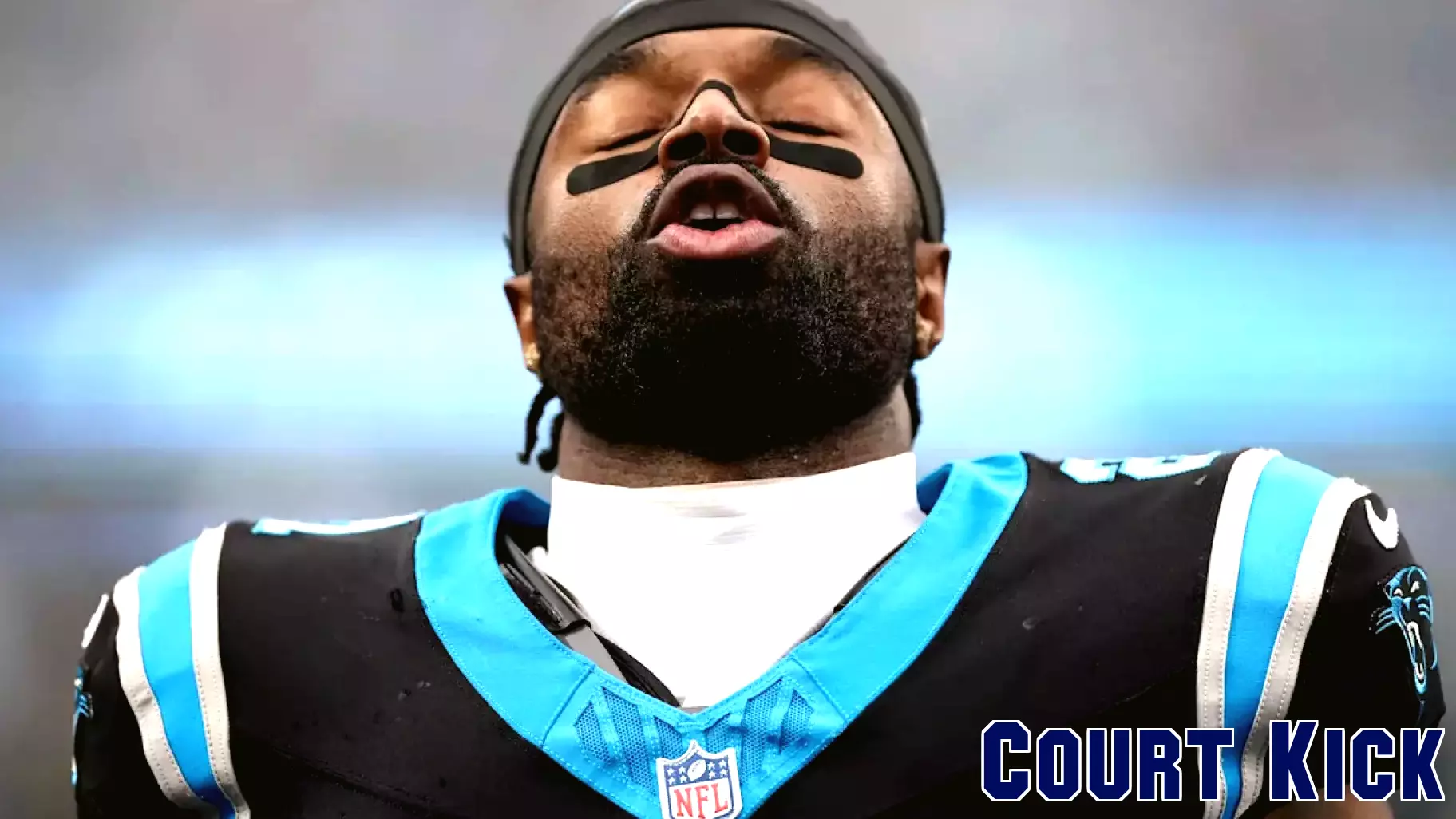 Panthers re-sign starting defender