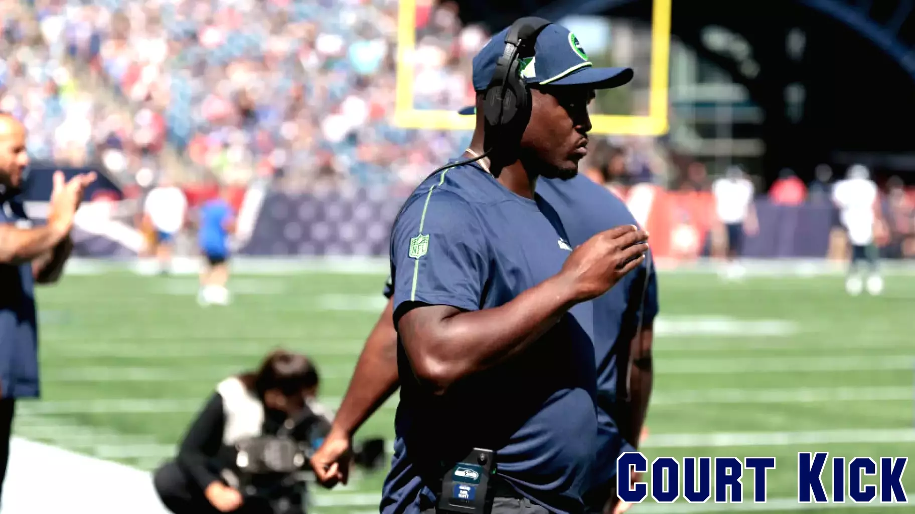 Report: Cardinals interviewed Seahawks' Karl Scott for open DC job