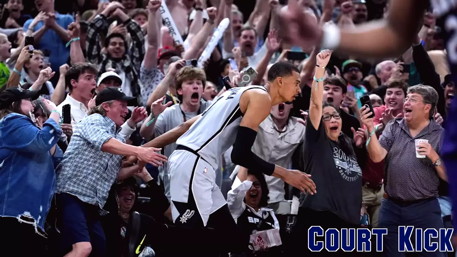 Victor Wembanyama drills game-winner to lift Spurs past Suns, clinch team's first playoff berth since 2019