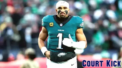 Eagles' Jalen Hurts fuming over medical delay in Bears loss